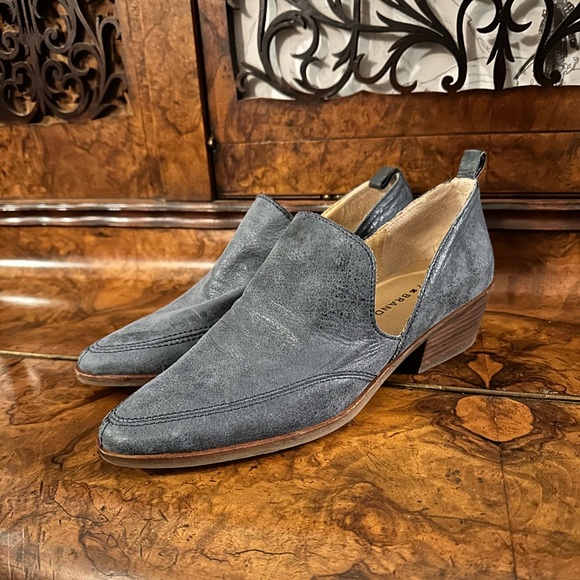 Lucky Brand Blue Flats & Loafers - Picture 1 of 6